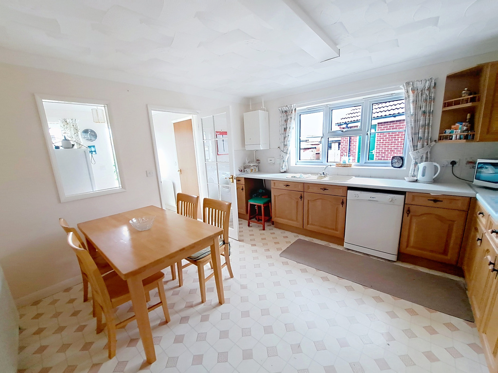 Bertie Close, Long Sutton, photo 2