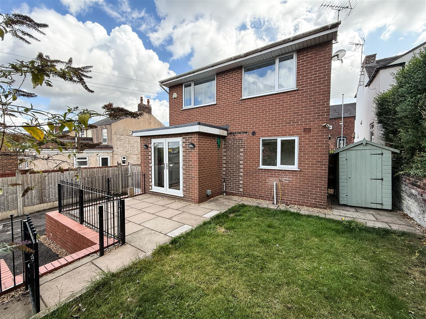 John Street, Biddulph, ST8 6HW, photo 2