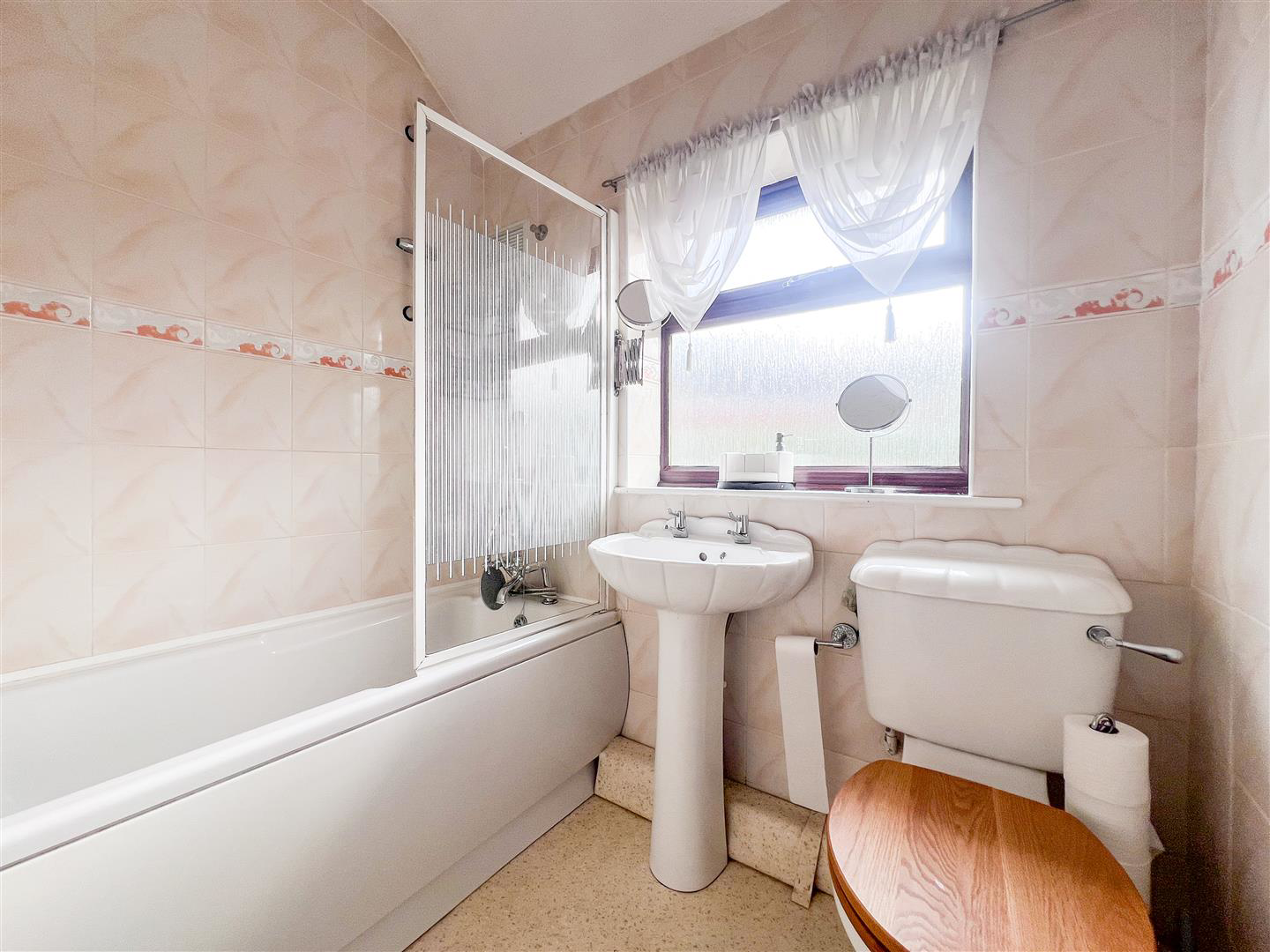 Selborne Road, Leek, ST13 5PL, photo 9
