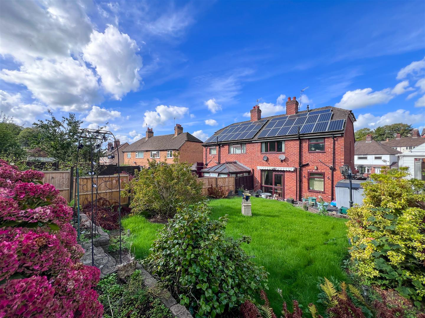 Selborne Road, Leek, ST13 5PL, photo 2