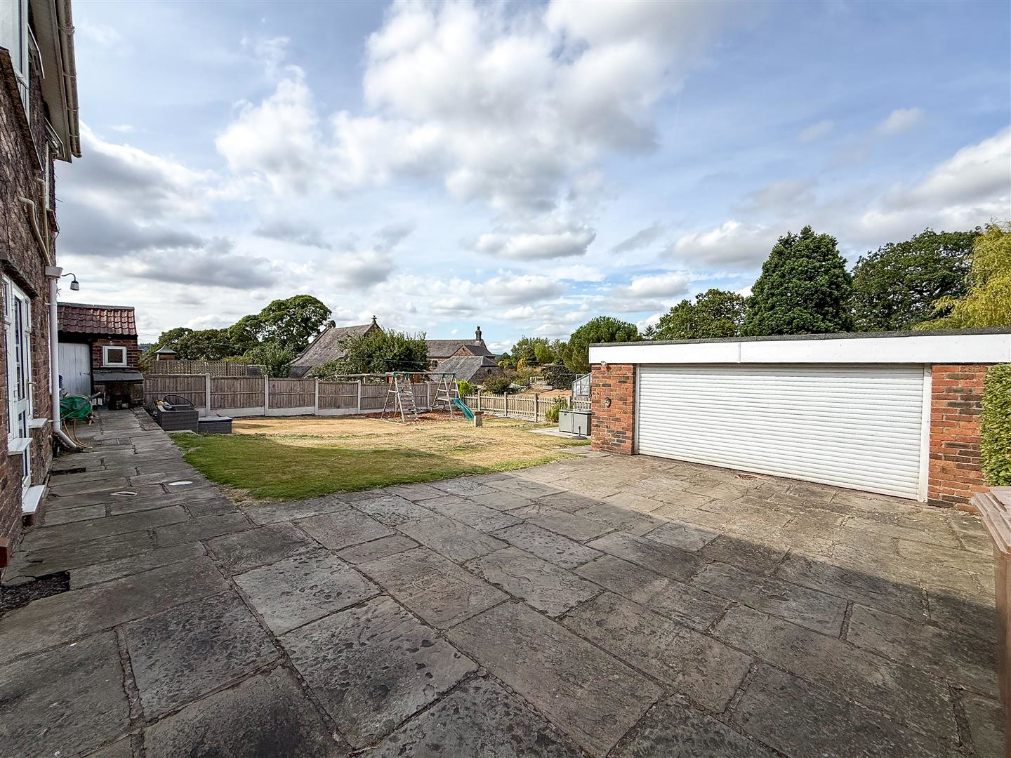 Woodhouse Lane, Biddulph, ST8 7RJ, photo 37