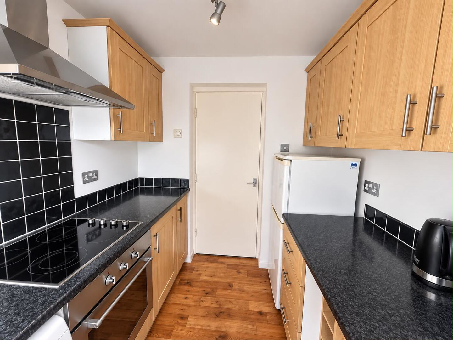 Stuart Court, Macclesfield, photo 6