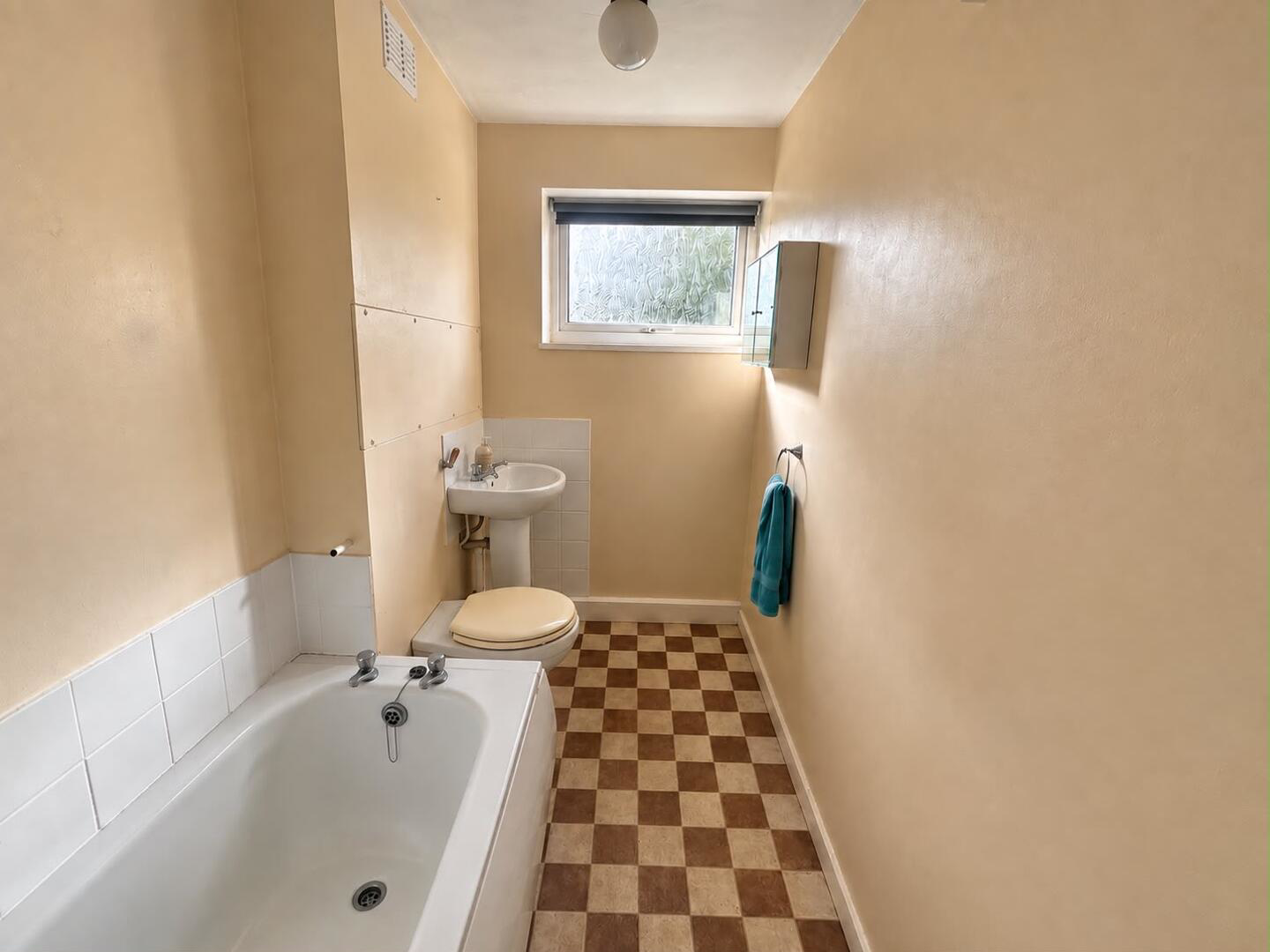 Stuart Court, Macclesfield, photo 8
