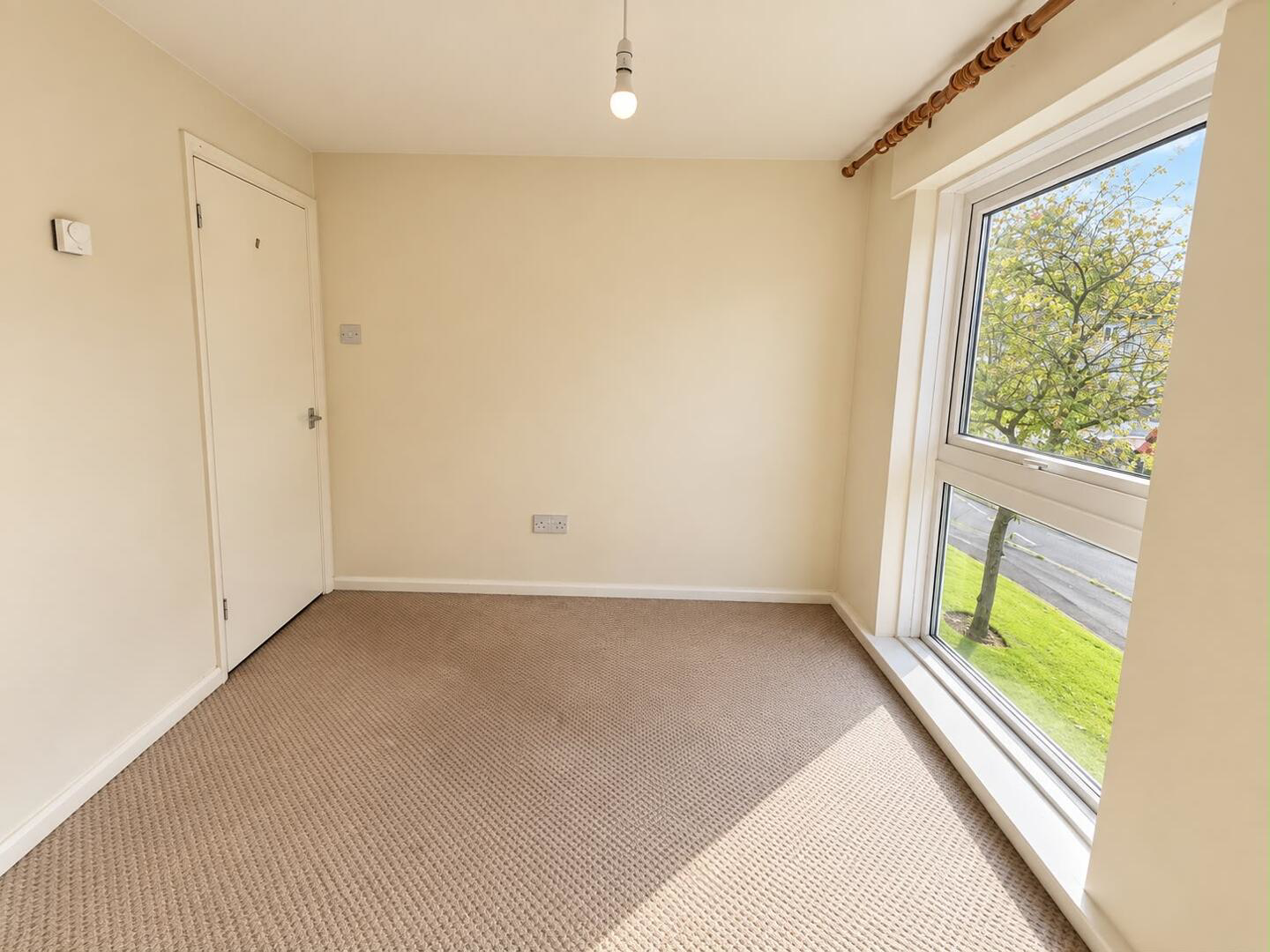 Stuart Court, Macclesfield, photo 7