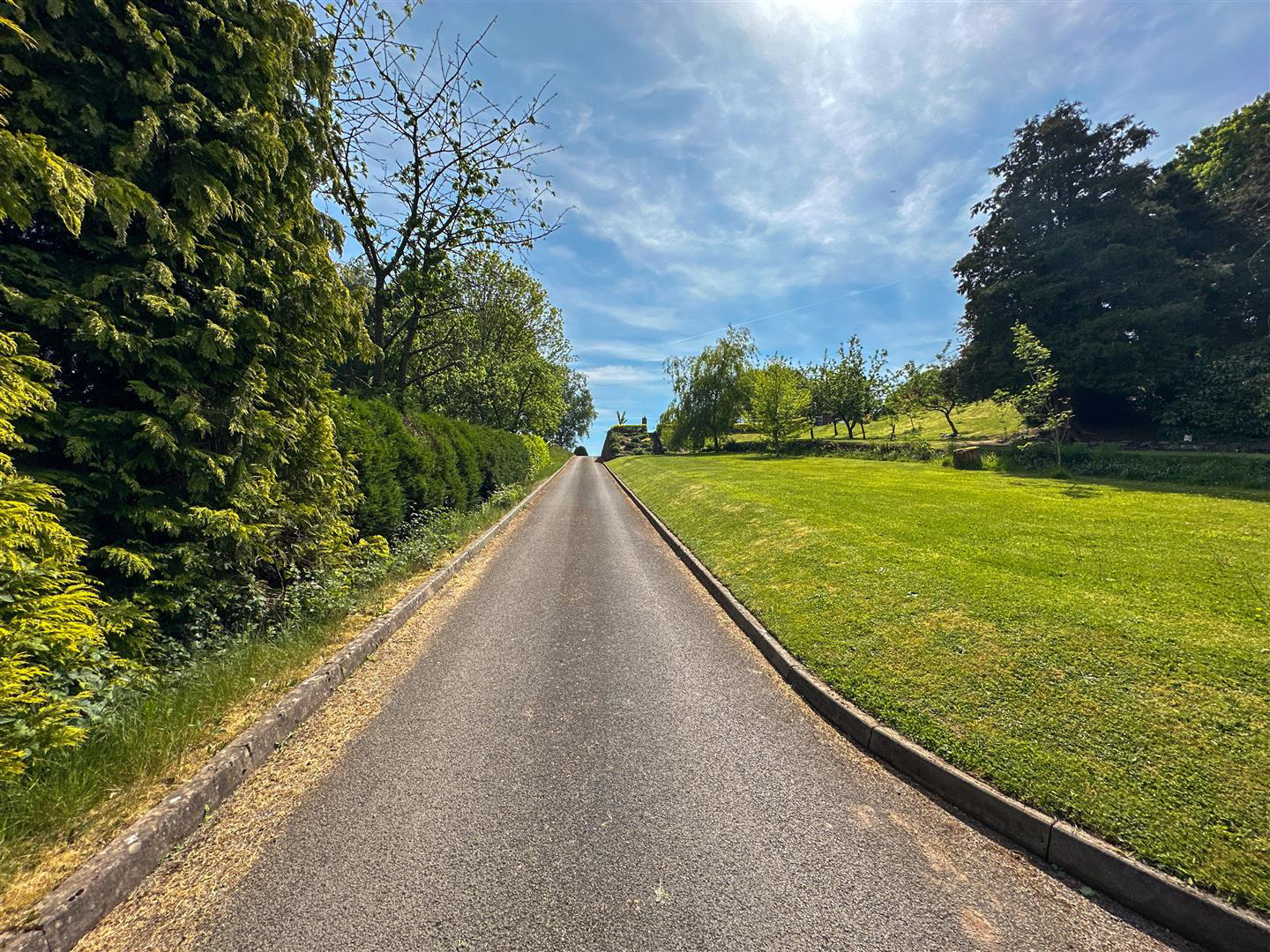 Micklea Lane, Longsdon, Stoke-On-Trent, photo 31