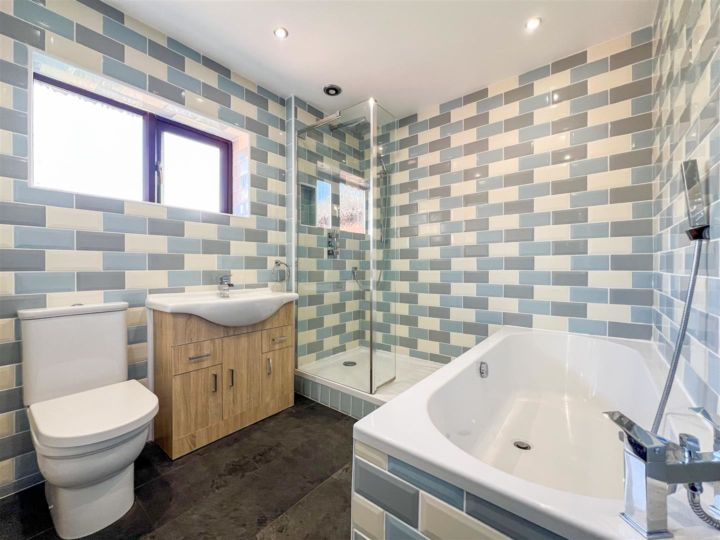 Meadowside, Saverley Green, ST11 9QX, photo 14