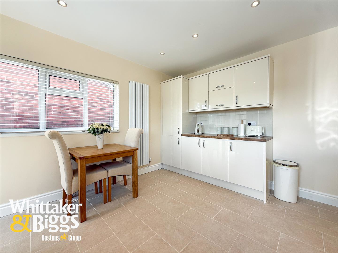 Colwyn Drive, Knypersley, photo 17
