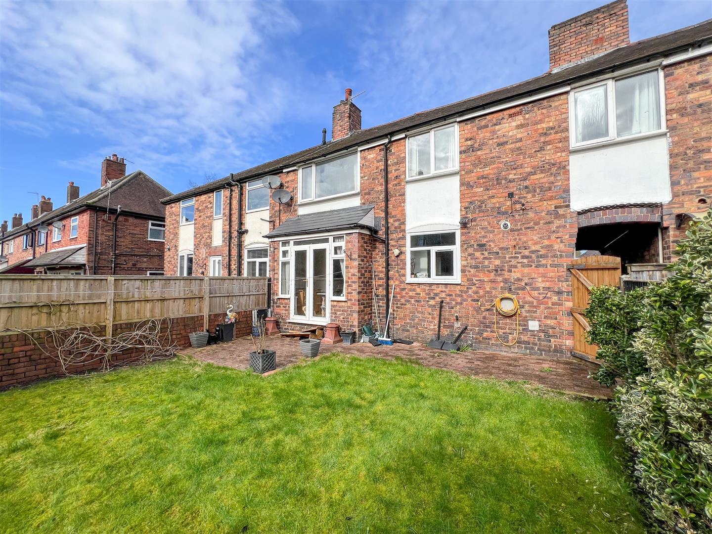 Hillswood Avenue