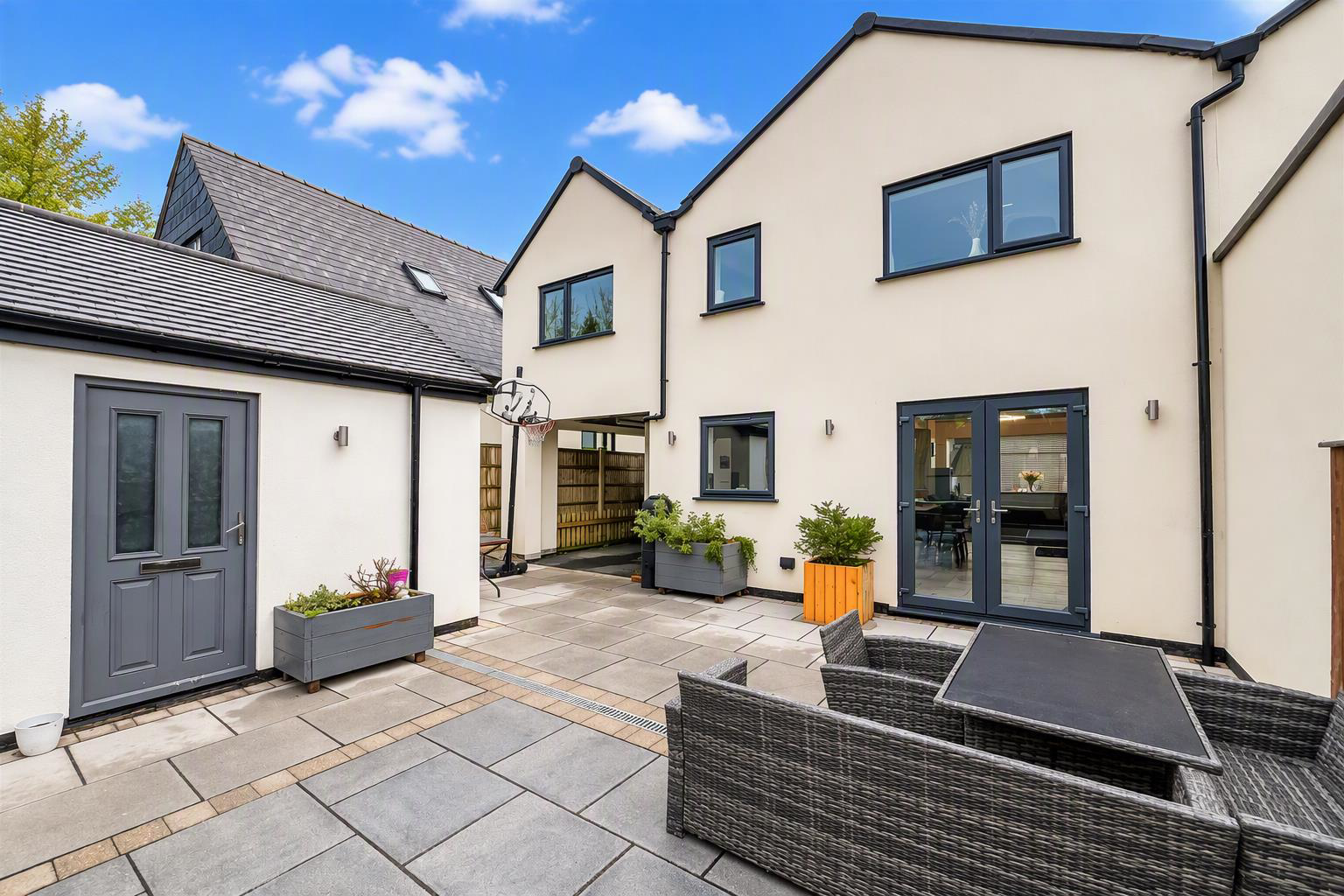 High Lane, Brown Edge, ST6 8RT, photo 26