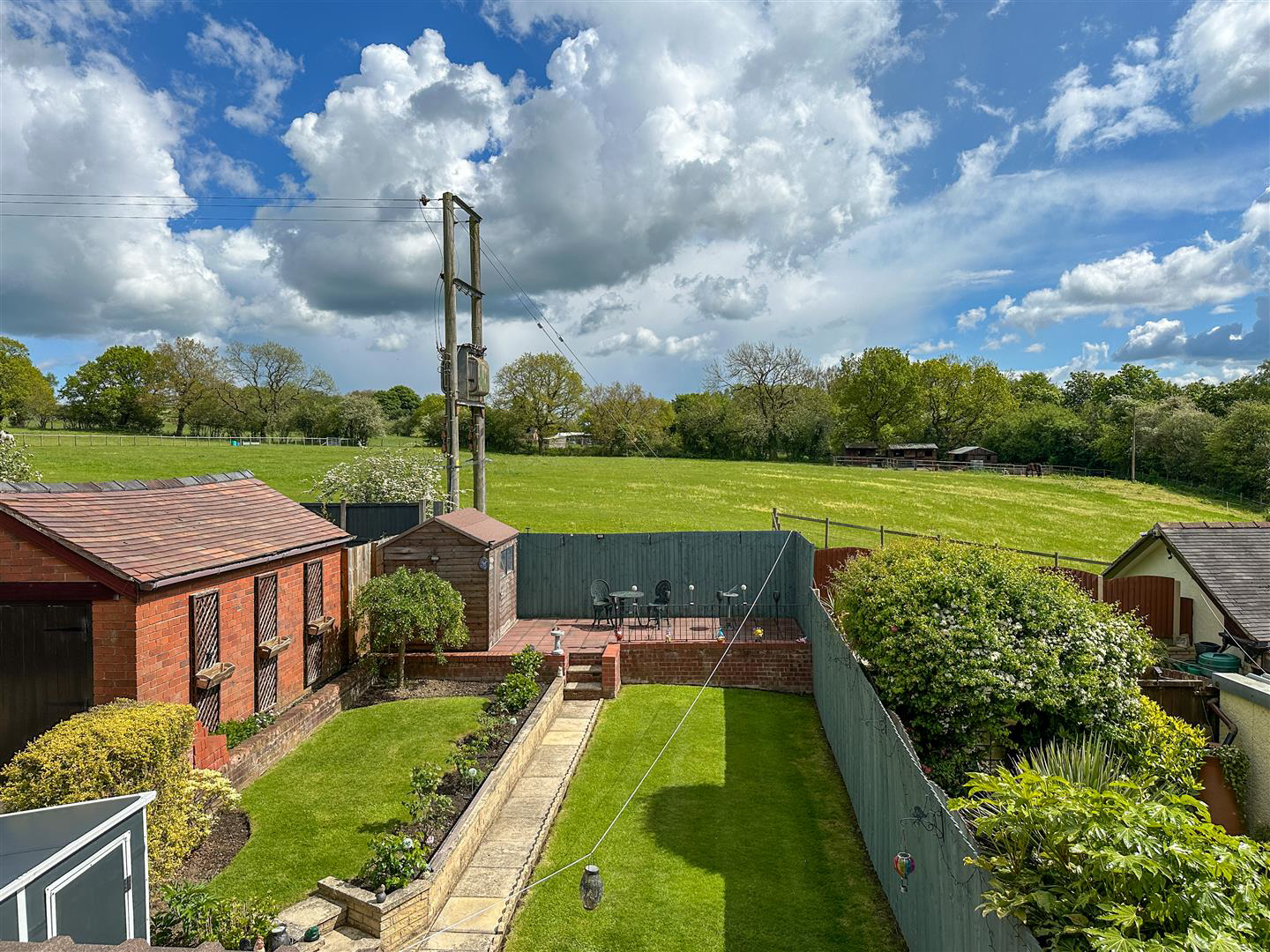 Fairfield Avenue, Brown Edge, Staffordshire Moorlands, ST6, photo 2