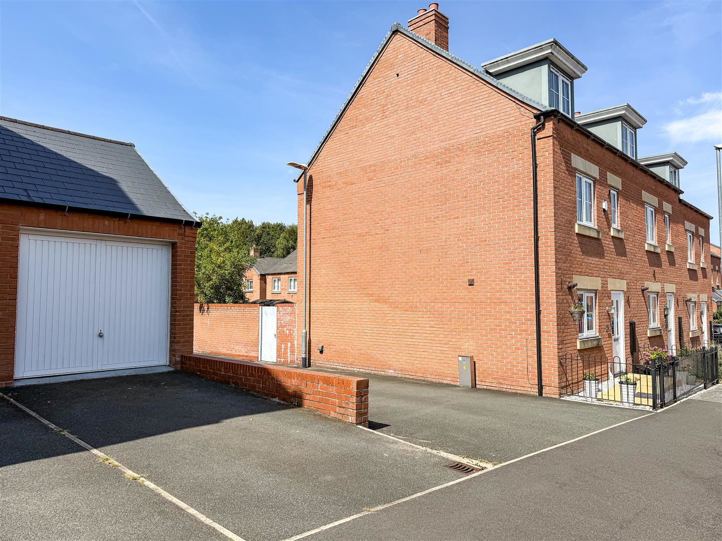 Zurich Avenue, Biddulph, ST8 7FA, photo 32