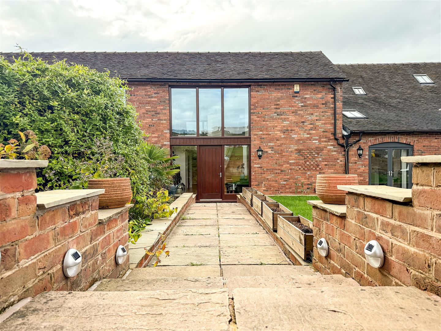Mill Lane, Scholar Green, Stoke-On-Trent, photo 48