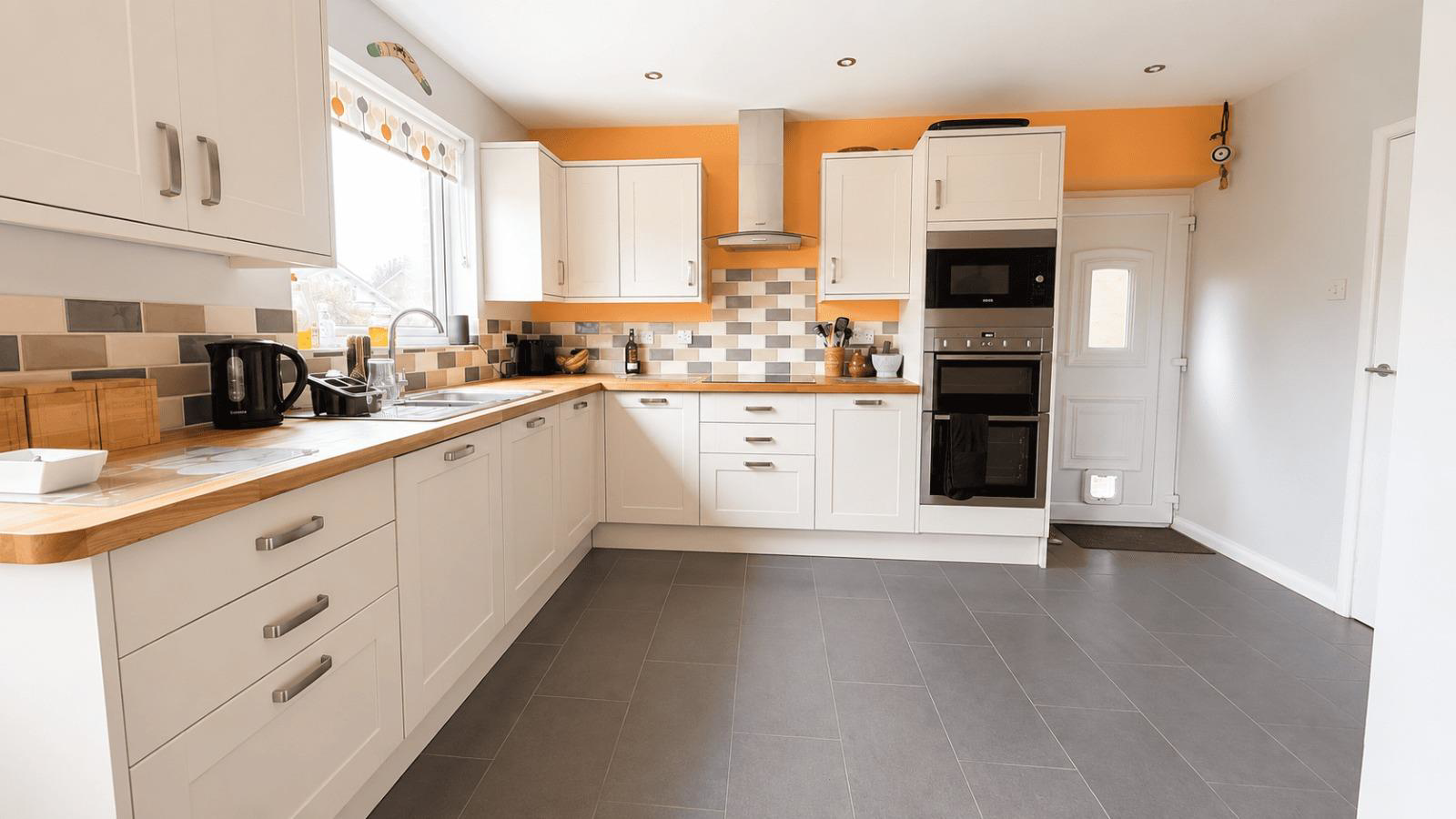 Sycamore Crescent, Macclesfield, photo 8