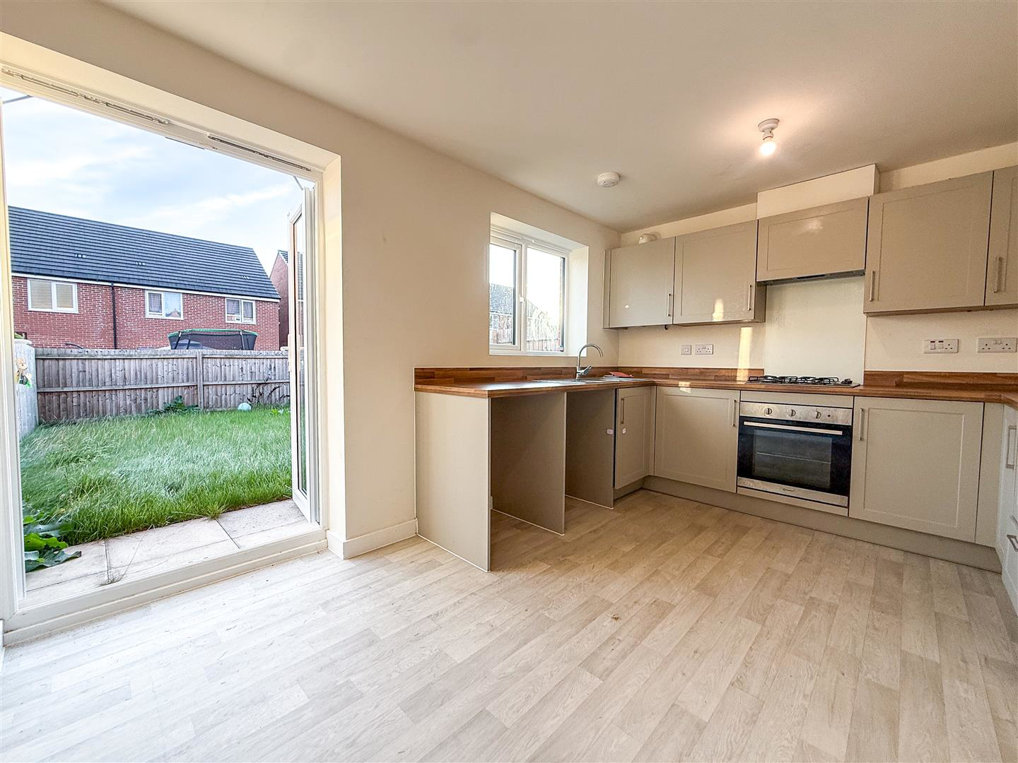 Buckthorn Drive, Stoke-On-Trent, photo 17