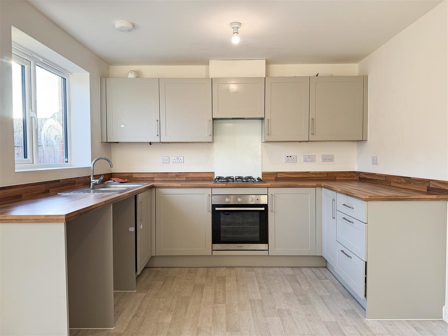 Buckthorn Drive, Stoke-On-Trent, photo 13