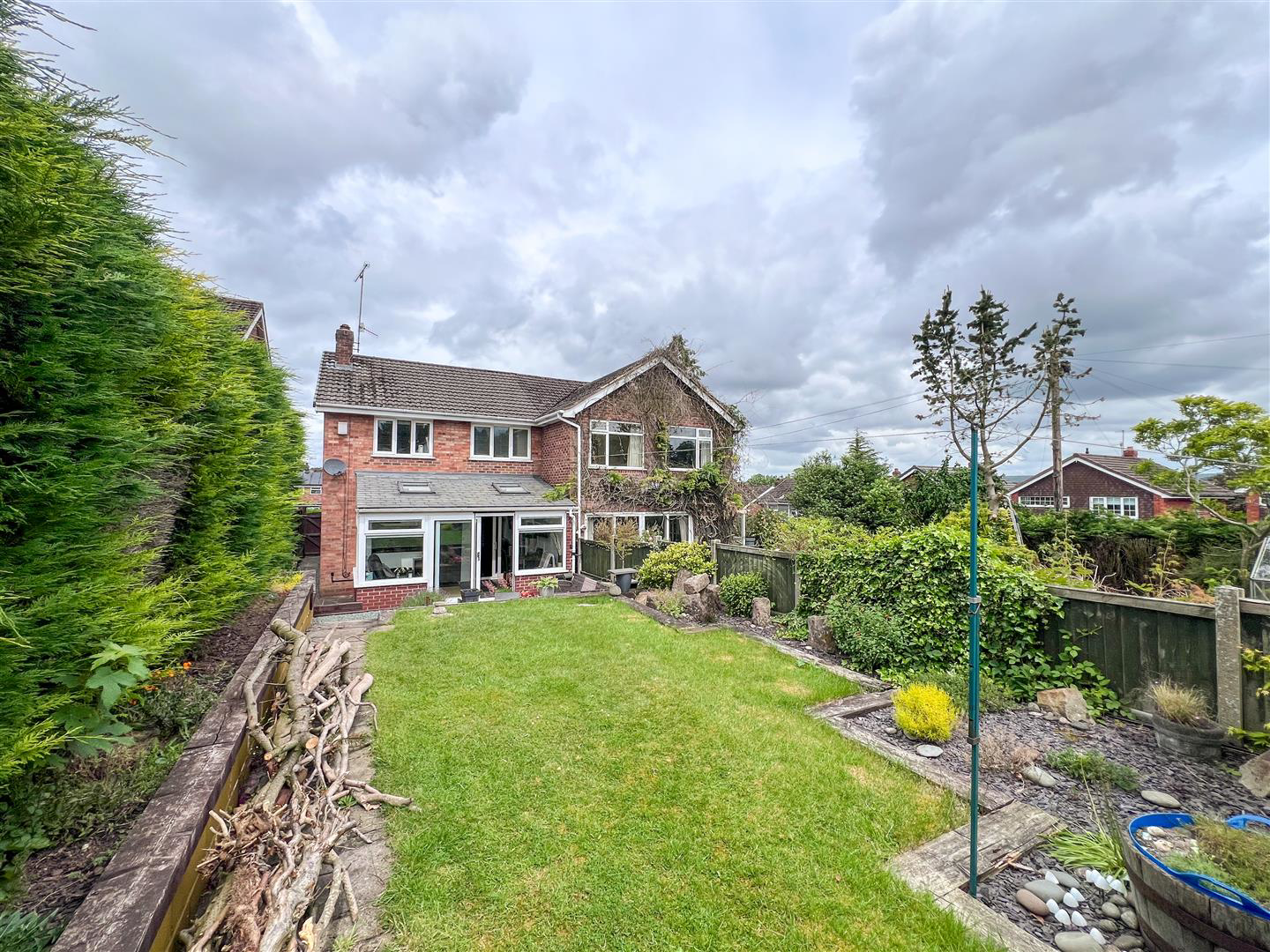 St. Edwards Road, Cheddleton, ST13 7JP