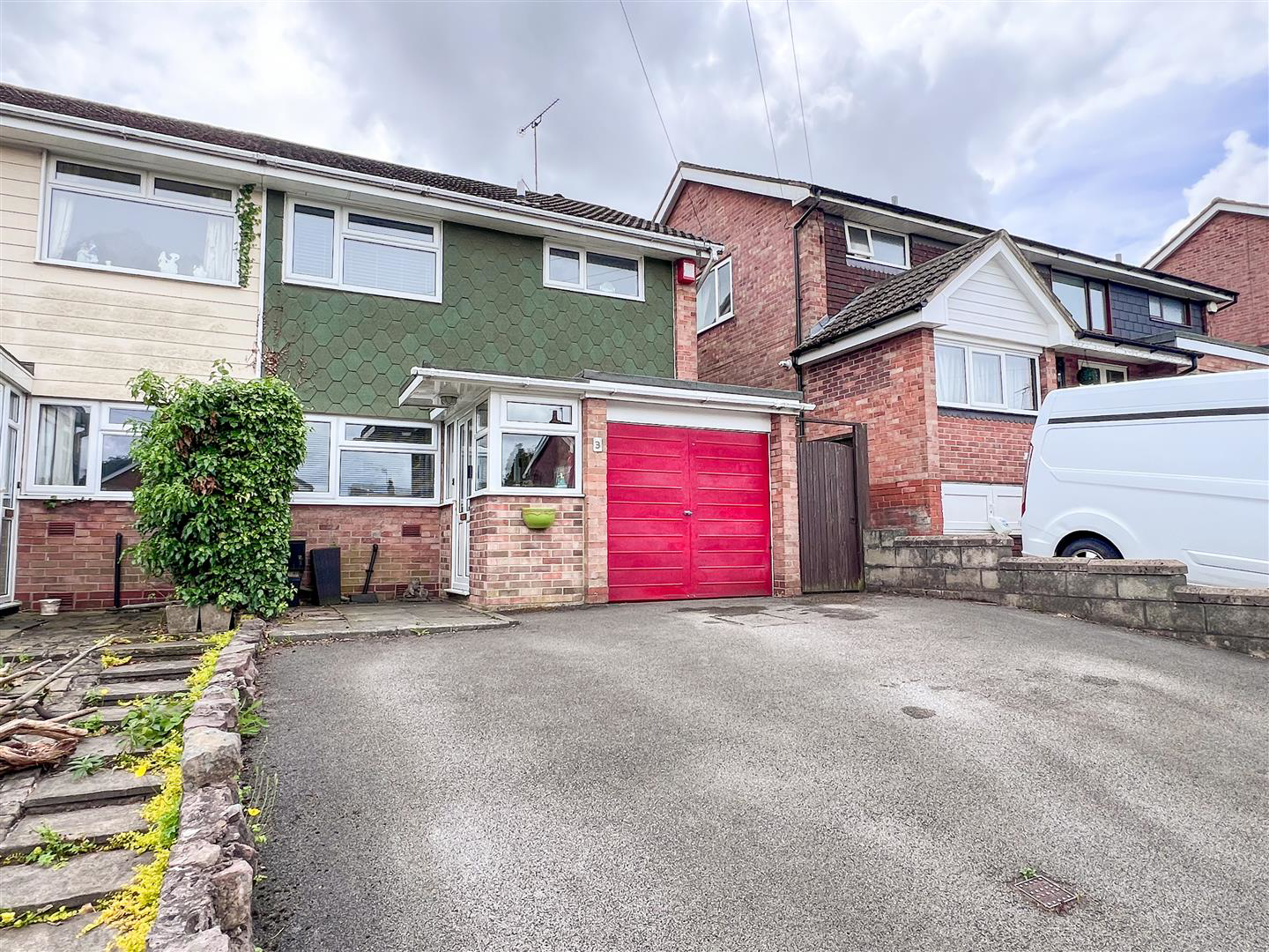 St. Edwards Road, Cheddleton, ST13 7JP, photo 2