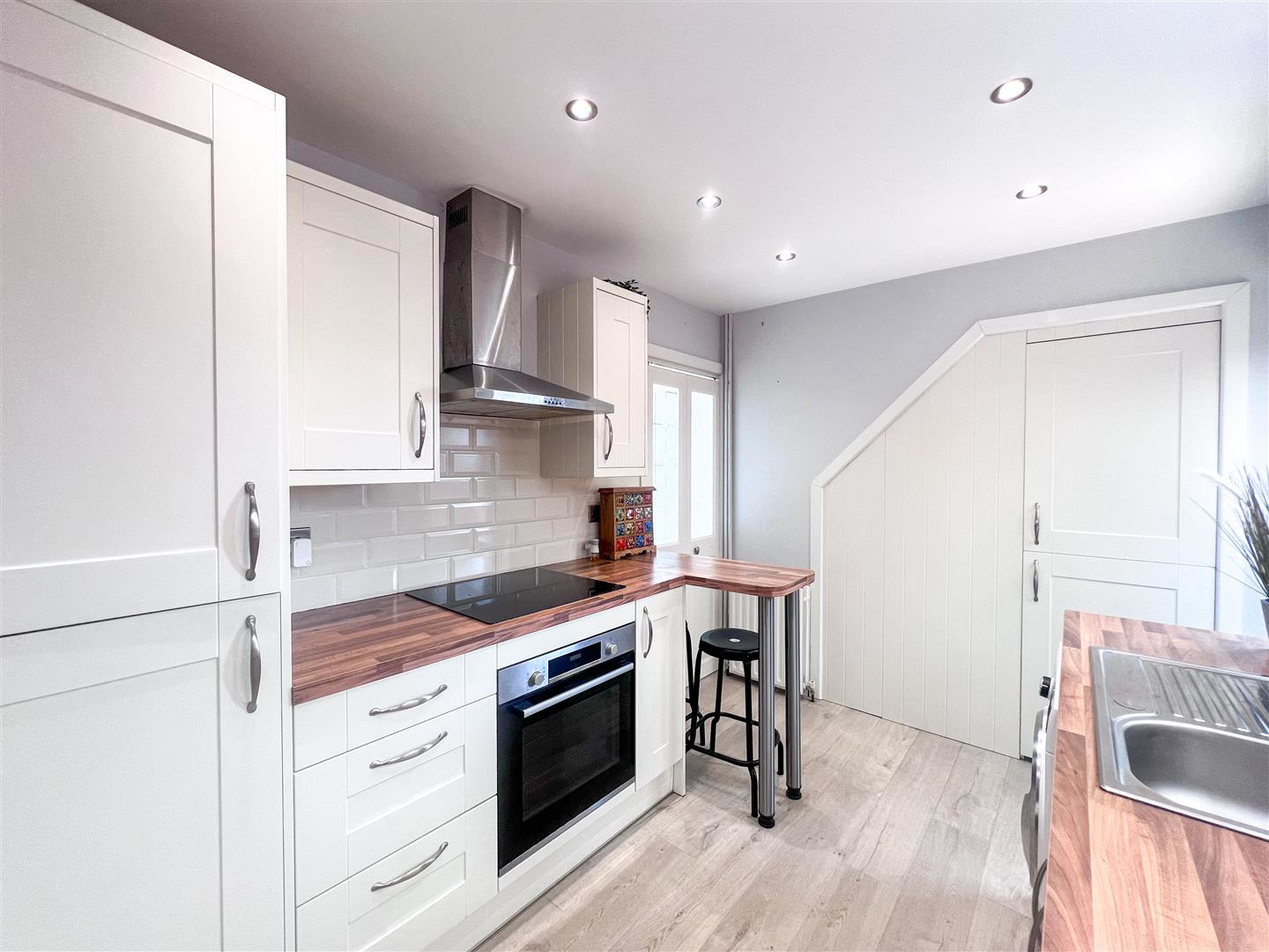 Parkside Crescent, Endon, ST9 9HY, photo 5