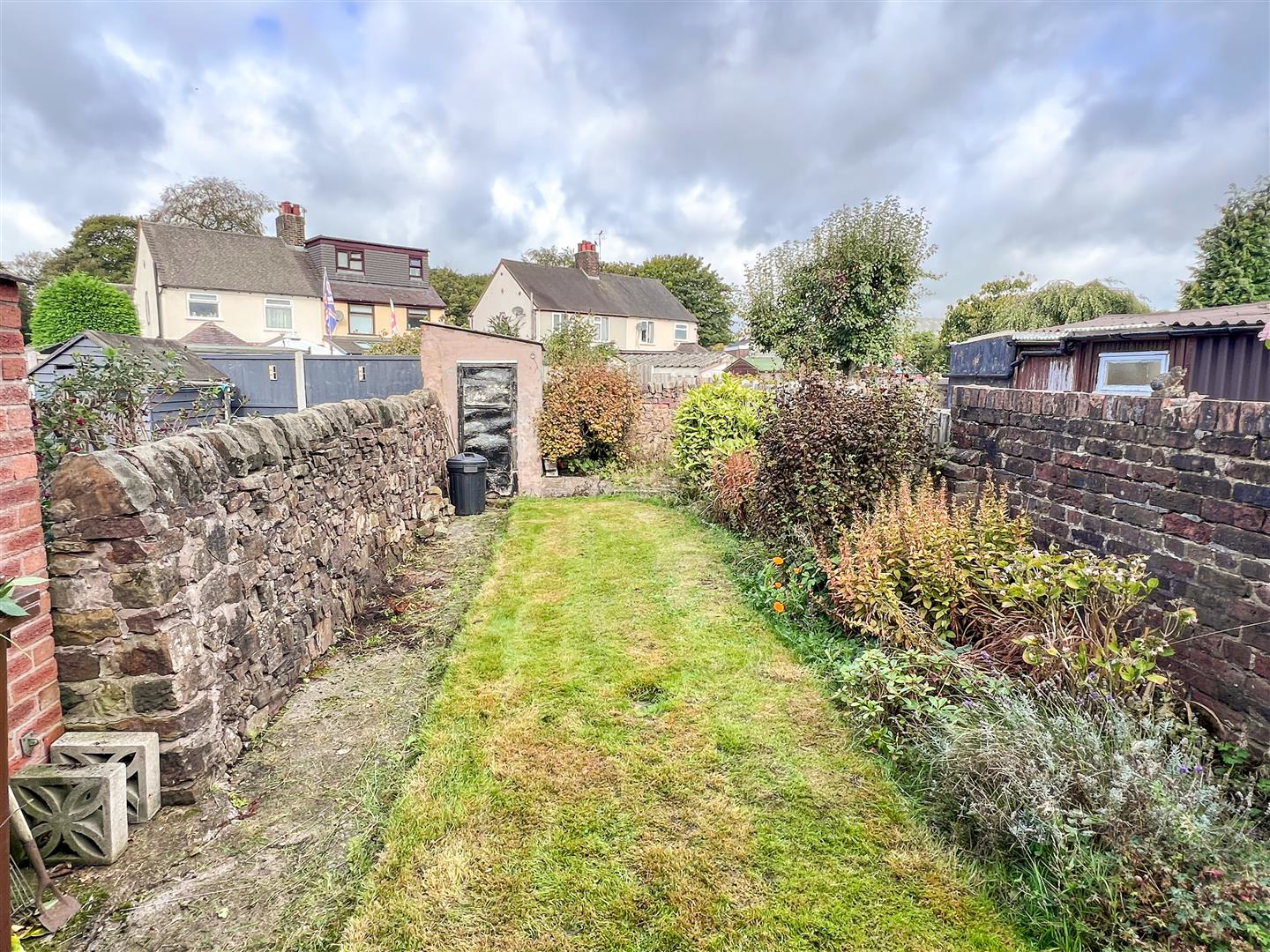 Ball Haye Green, Leek, ST13 6BA, photo 2