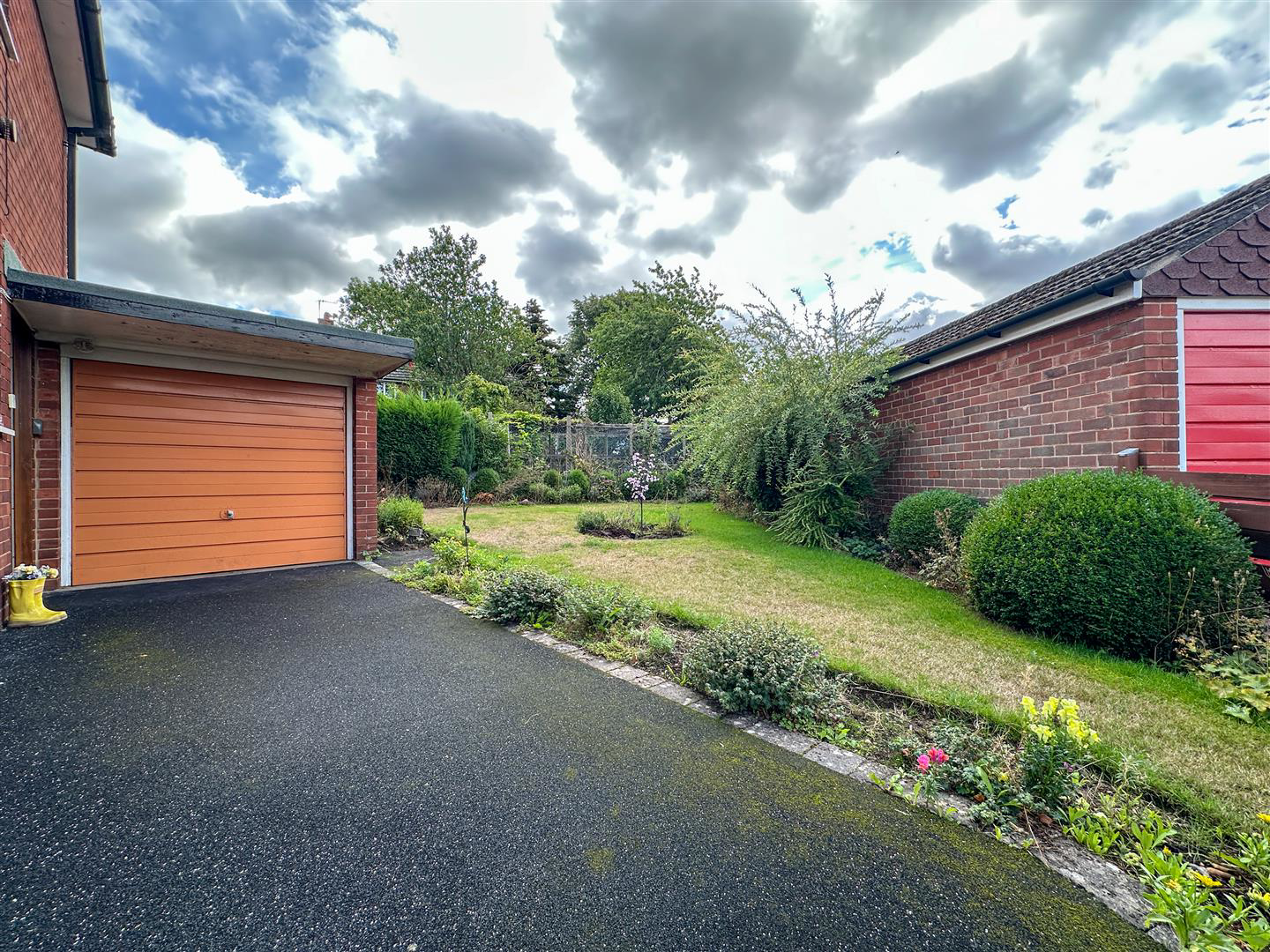 Chadwyn Drive, Baddeley Green, ST2 7JR, photo 3