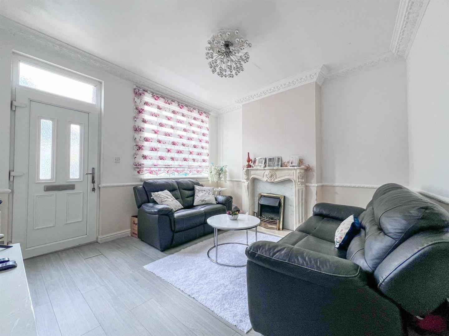 Broad Street, Leek, ST13 5NR, photo 5