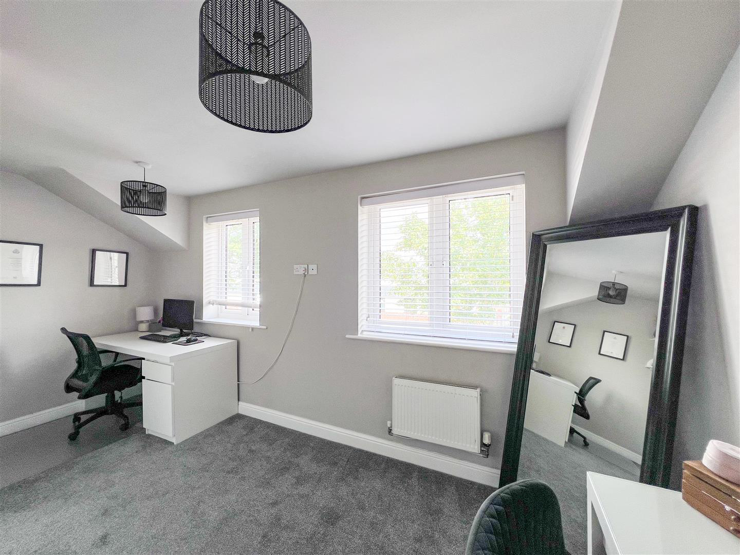 Lyndale Close, Leek, ST13 5AQ, photo 12