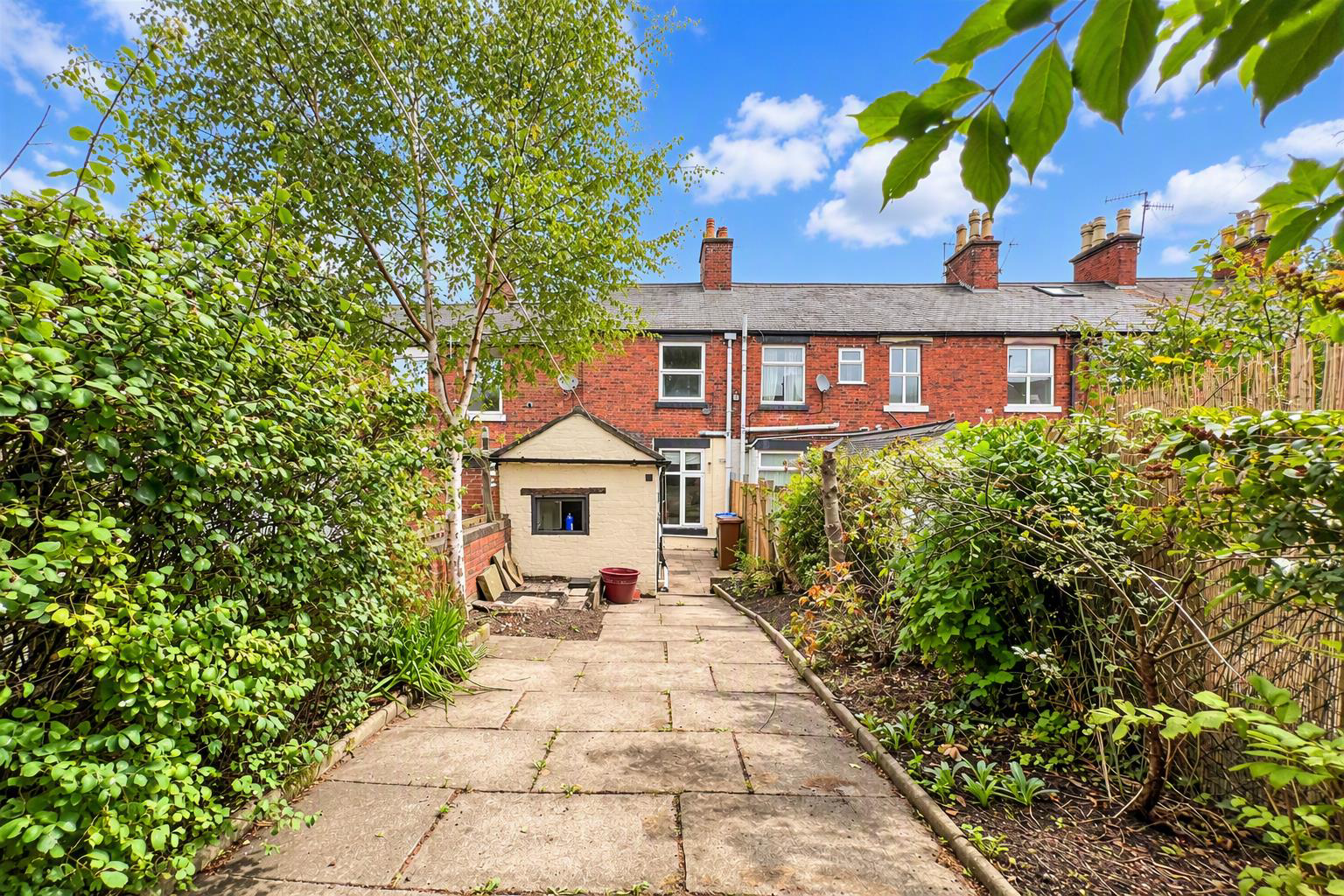 Grosvenor Street, Leek, ST13 5NA, photo 2