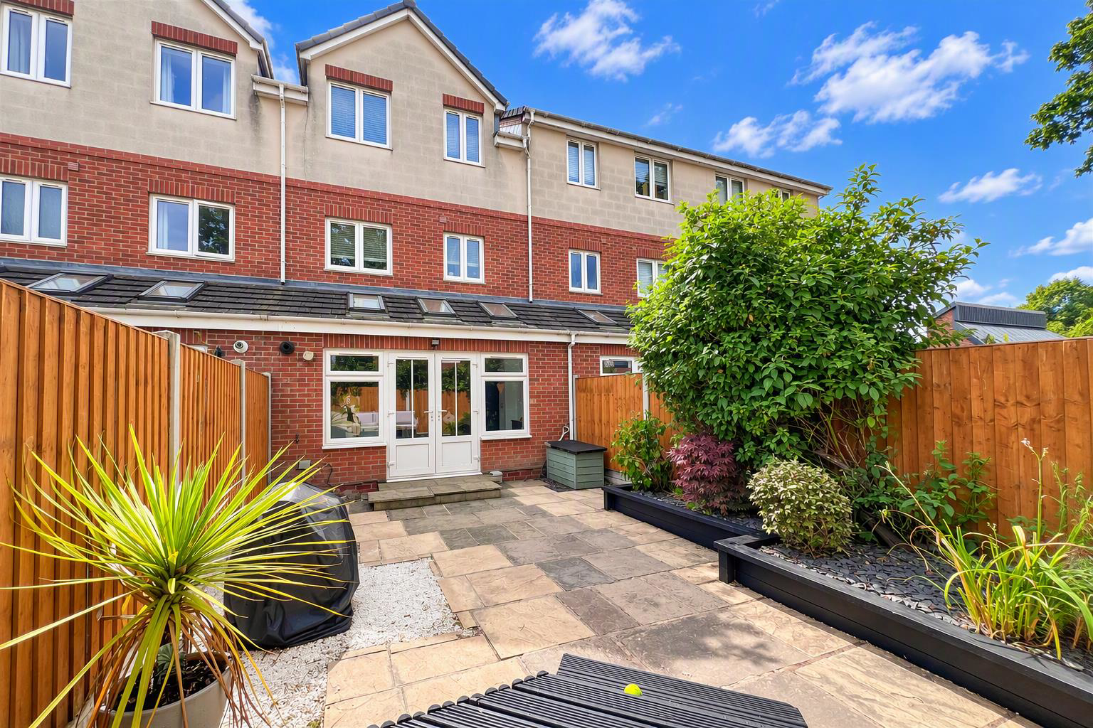 Lyndale Close, Leek, ST13 5AQ