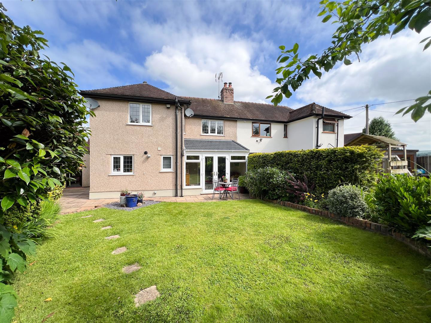 Woodside Lane, Leek, Staffordshire Moorlands, ST13, photo 2