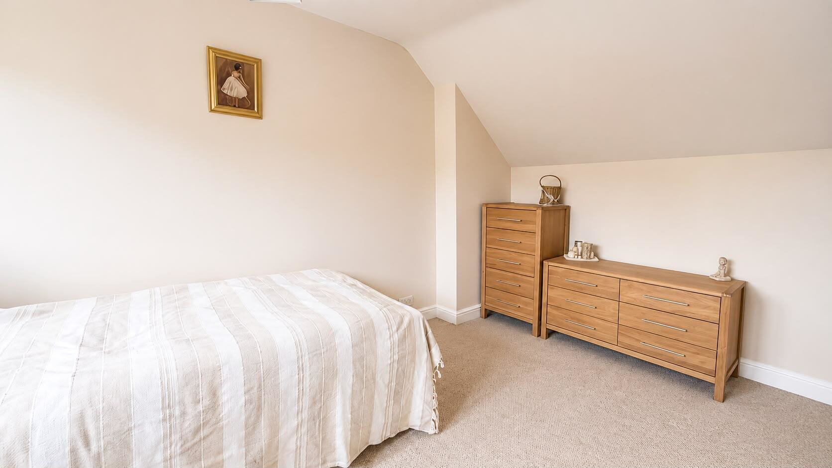 Tytherington Drive, Macclesfield, photo 14
