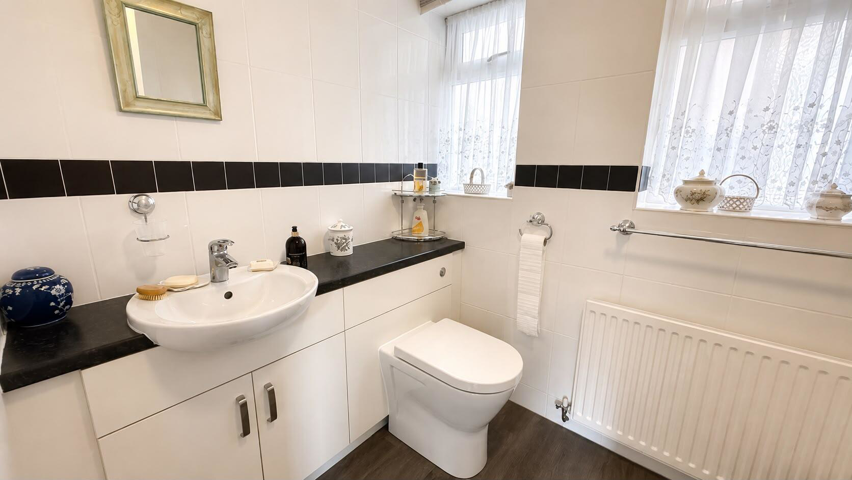 Tytherington Drive, Macclesfield, photo 11