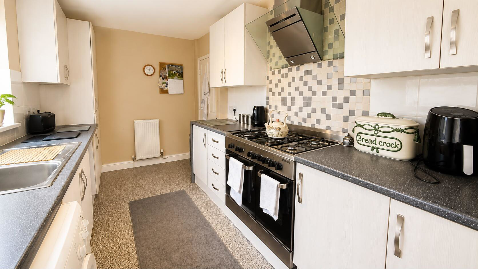 Tytherington Drive, Macclesfield, photo 7