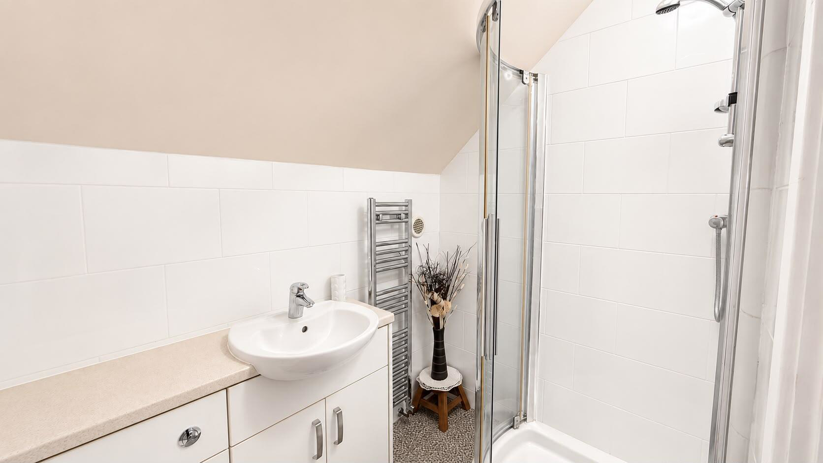 Tytherington Drive, Macclesfield, photo 16