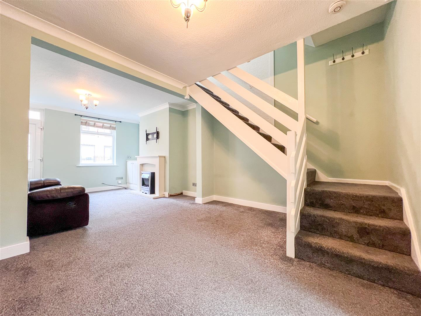 Brunswick Street, Leek, ST13 6LN, photo 4