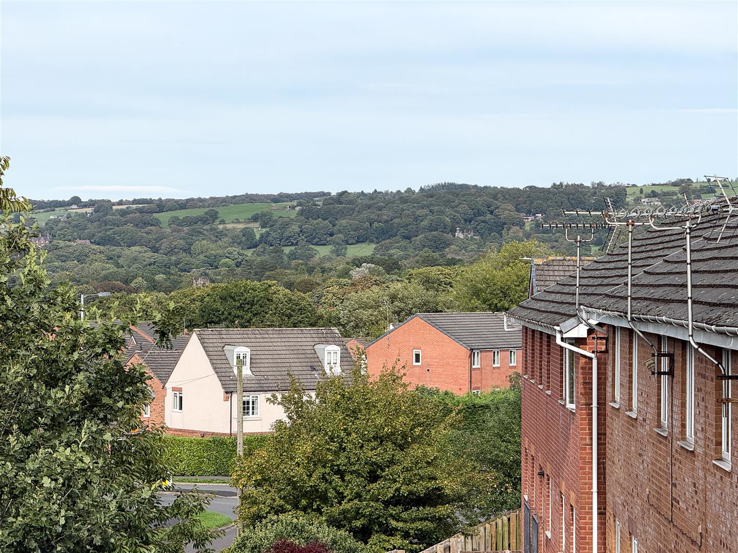 Fairfax Close, Biddulph, ST8, photo 2
