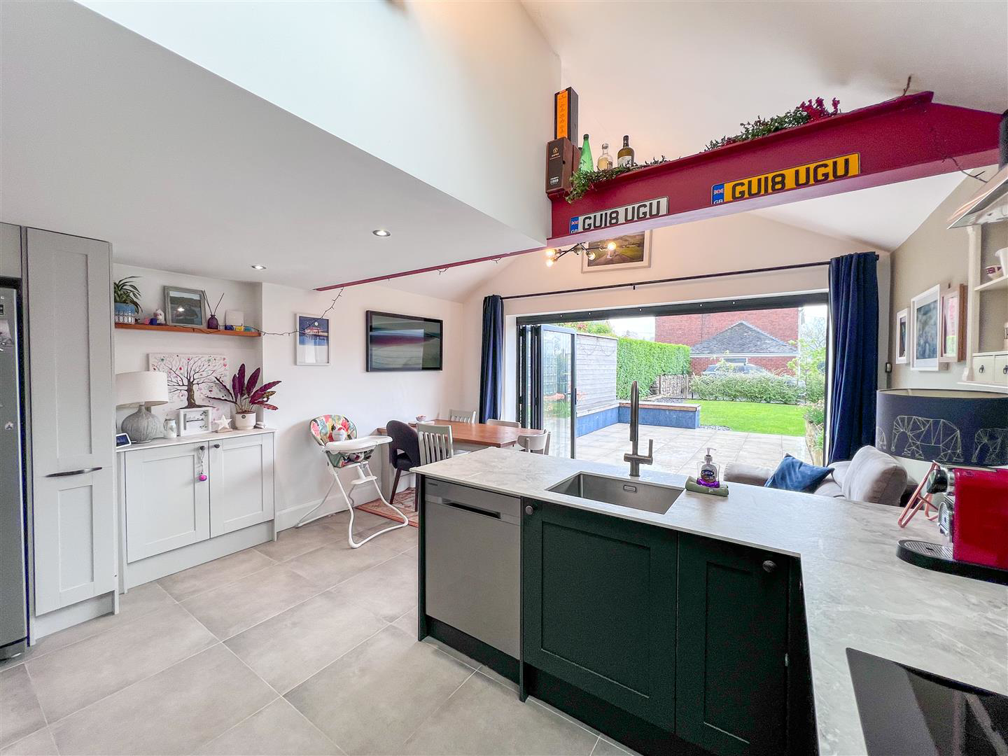 High Lane, Brown Edge, ST6 8QB, photo 5