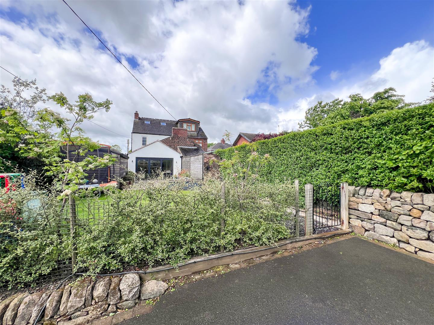 High Lane, Brown Edge, ST6 8QB, photo 21