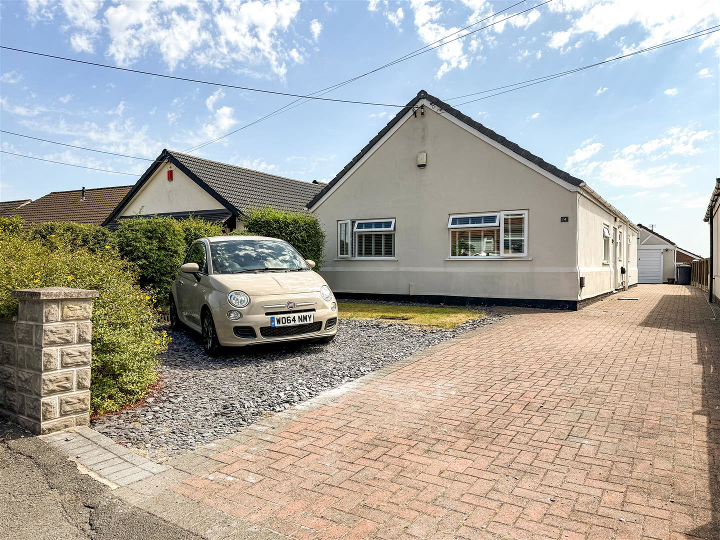 Long Lane, Harriseahead, ST7 4LQ