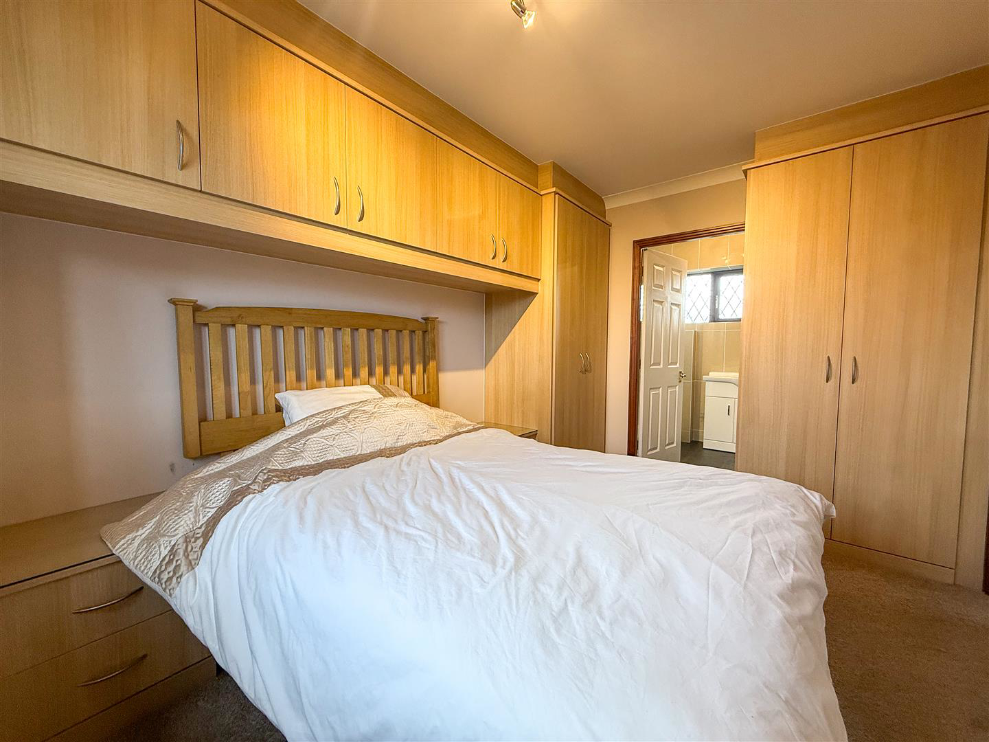 Field View, Biddulph, photo 14