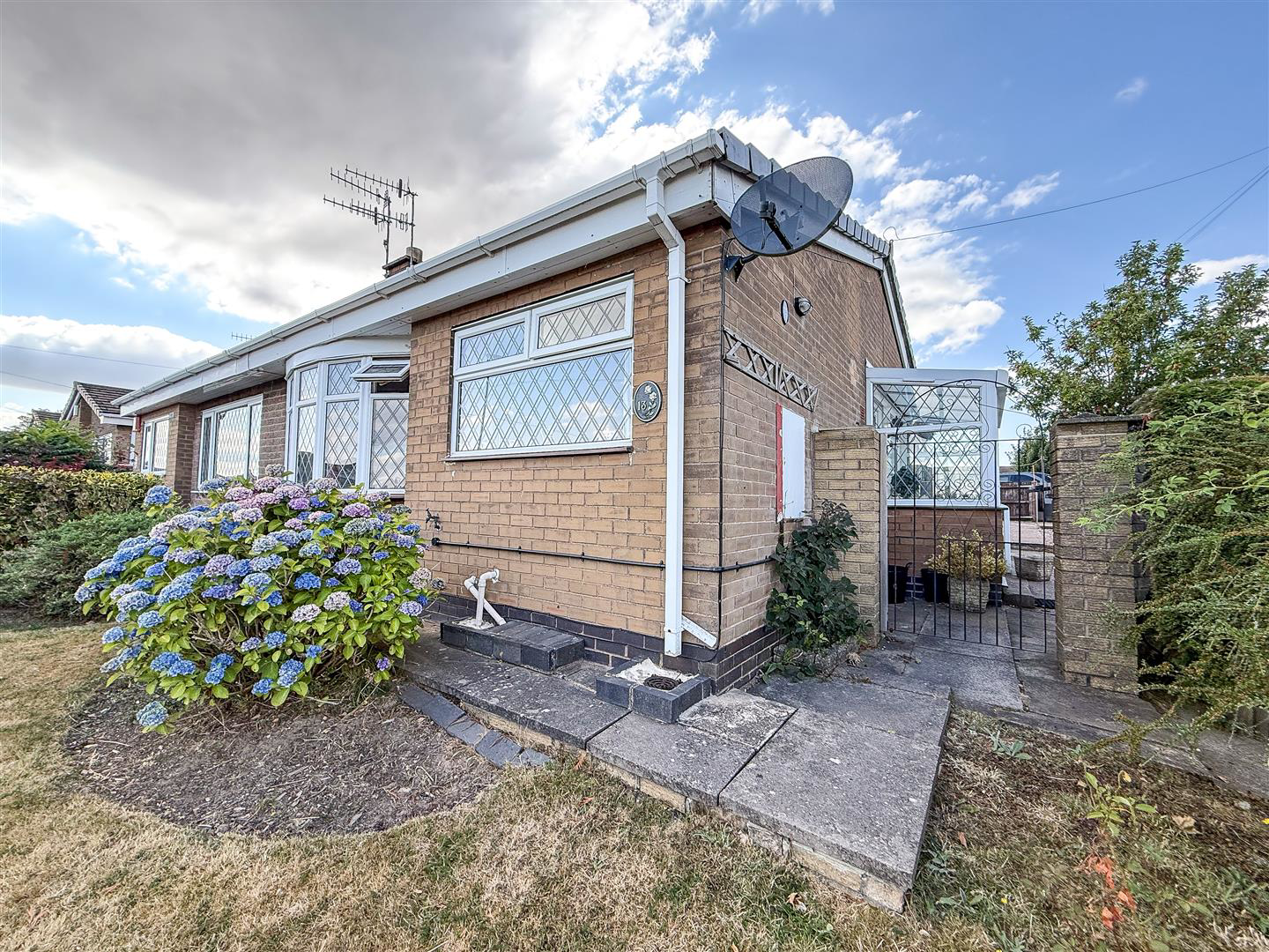 Mansfield Drive, Brown Lees, ST8 6NH