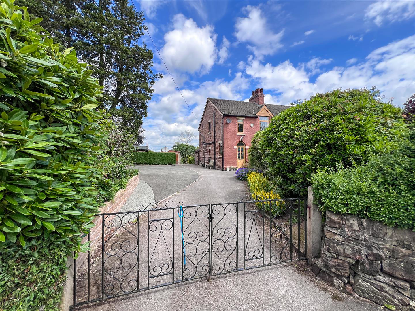 Basford Bridge Lane, Cheddleton, ST13 7EQ