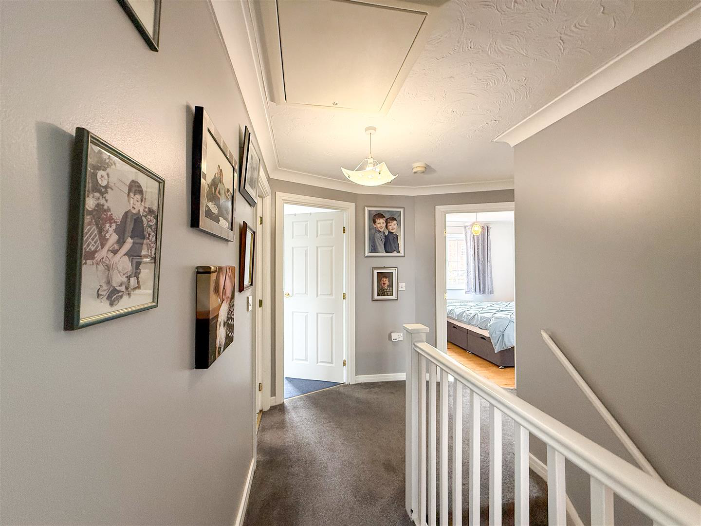 Woodpecker Drive, Packmoor, photo 17