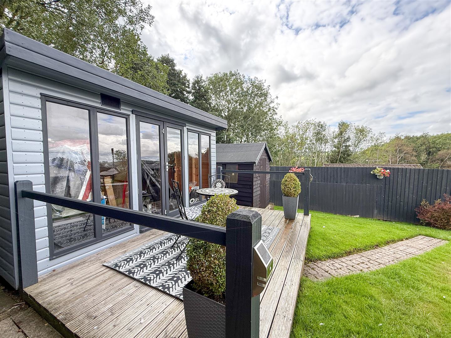 Thames Drive, Biddulph, Stoke-On-Trent, photo 29
