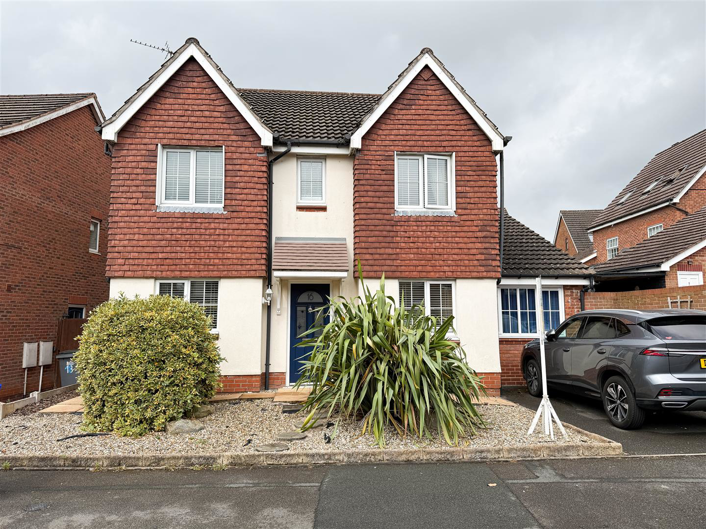 Woodpecker Drive, Packmoor