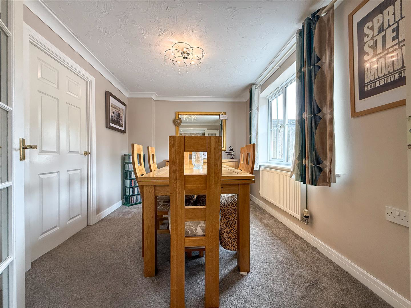 Woodpecker Drive, Packmoor, photo 11