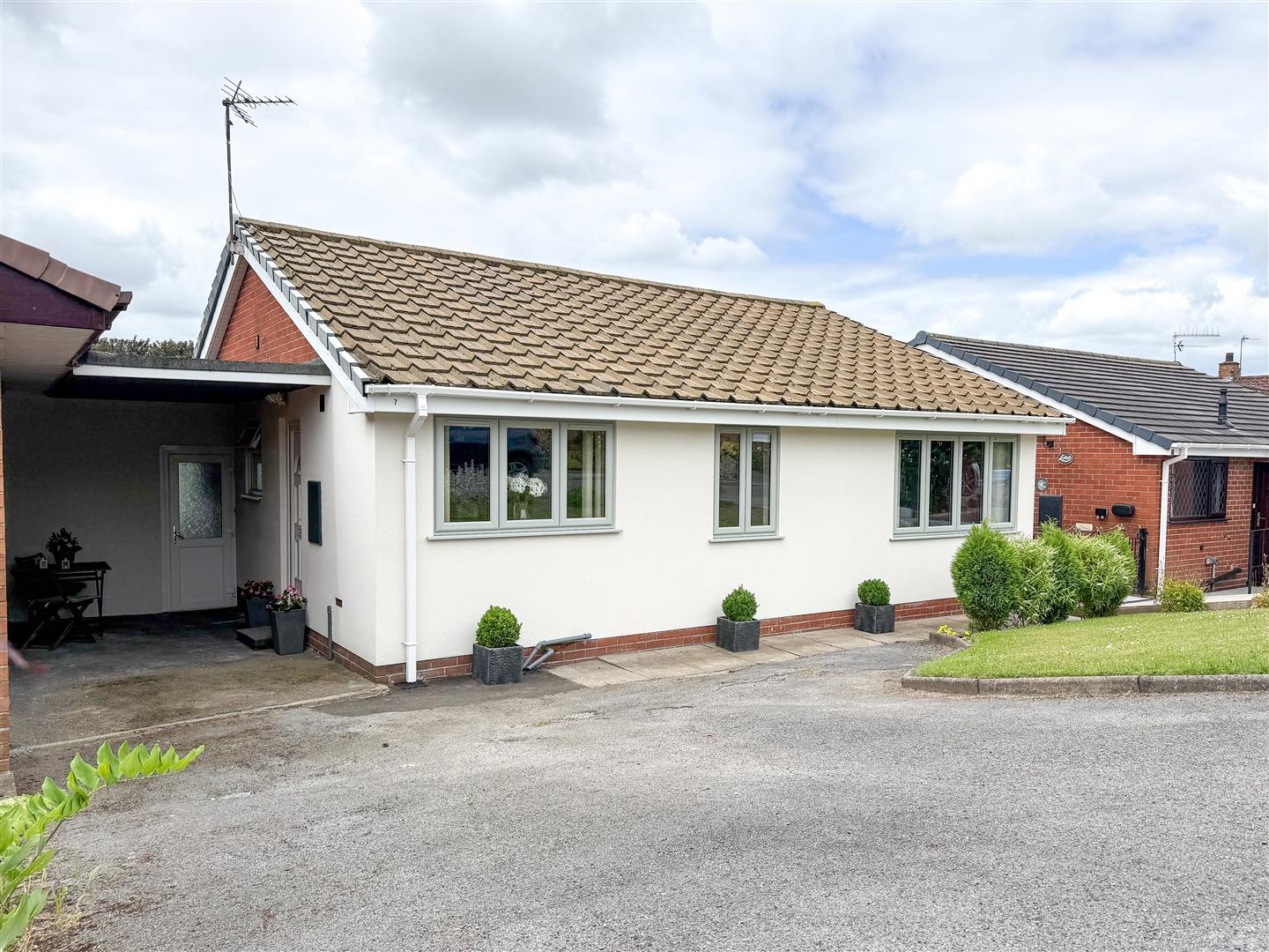 Dart Close, Biddulph, ST8 7HG