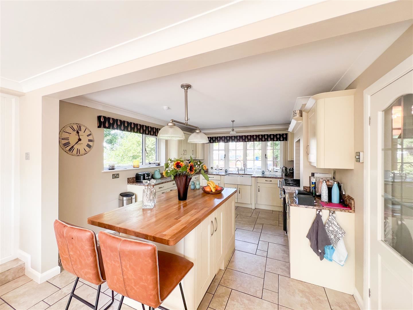 Bagnall Road, Light Oaks, ST2 7LW, photo 14