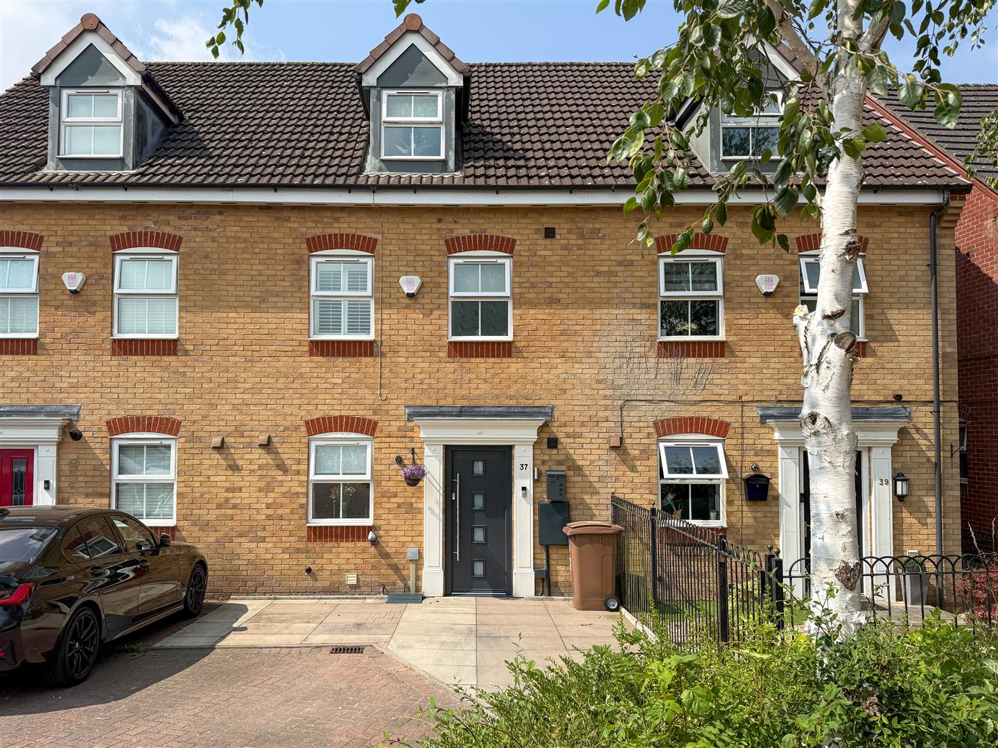 Moorhen Way, Packmoor, ST7 4GY