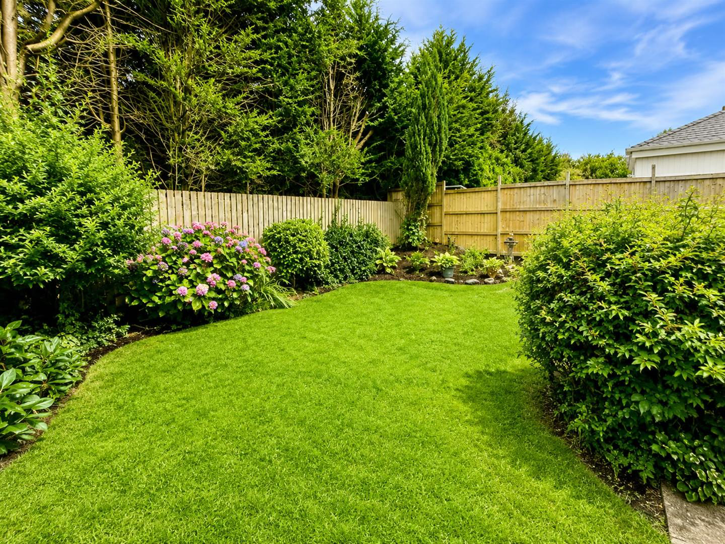 Cotswold Close, Macclesfield, photo 12