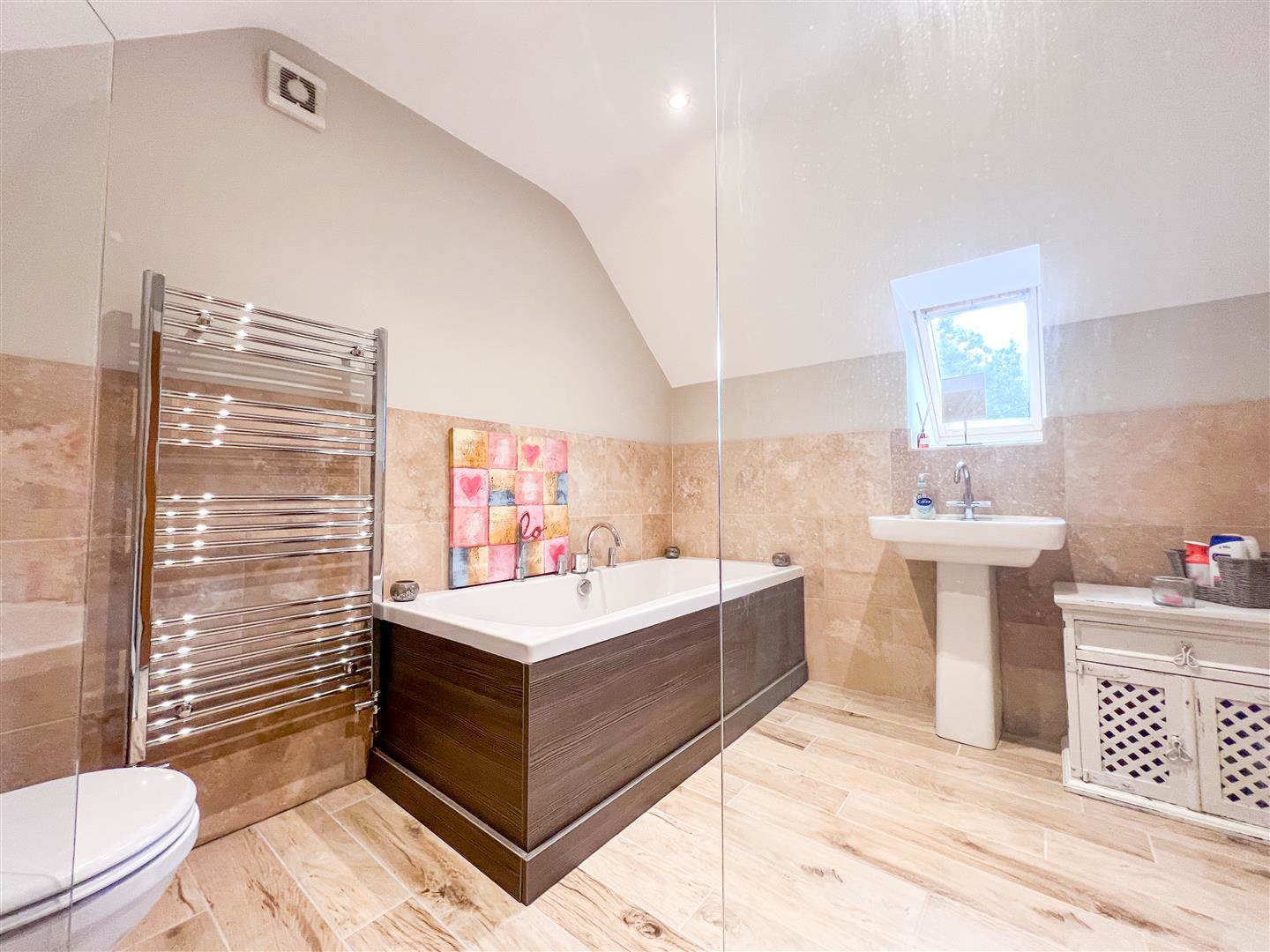 The Willows, Clay Lake, Endon, ST9 9DD, photo 16